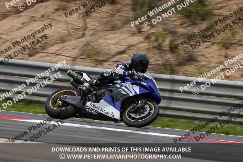 cadwell no limits trackday;cadwell park;cadwell park photographs;cadwell trackday photographs;enduro digital images;event digital images;eventdigitalimages;navarra;no limits trackdays;peter wileman photography;racing digital images;trackday digital images;trackday photos